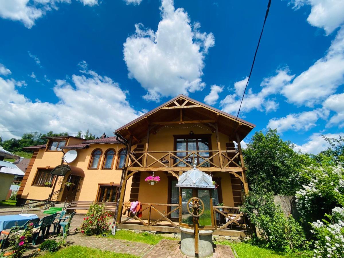 Rodynnyi Zatyshok Guest House Verkhovyna Exterior photo